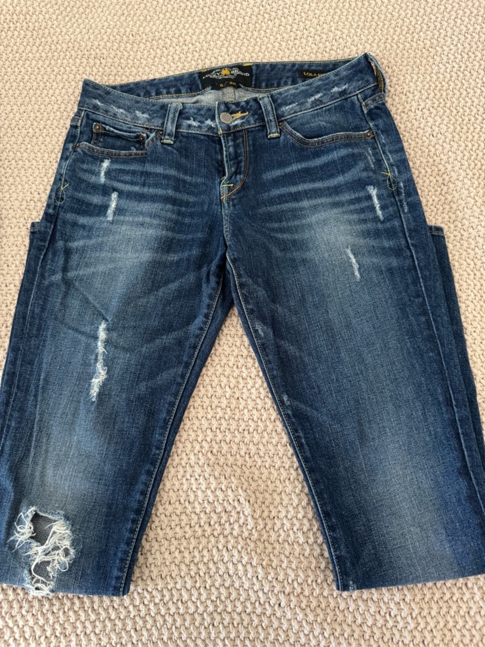 Lucky Brand Women's Medium Dark Blue Straight Leg Distressed Jeans